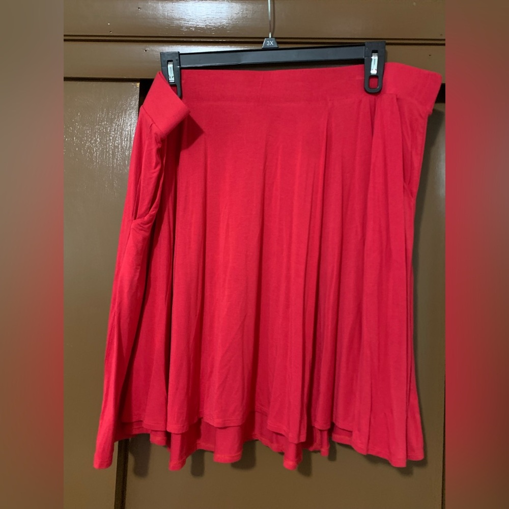 4x Red Super Soft Torrid Skirt